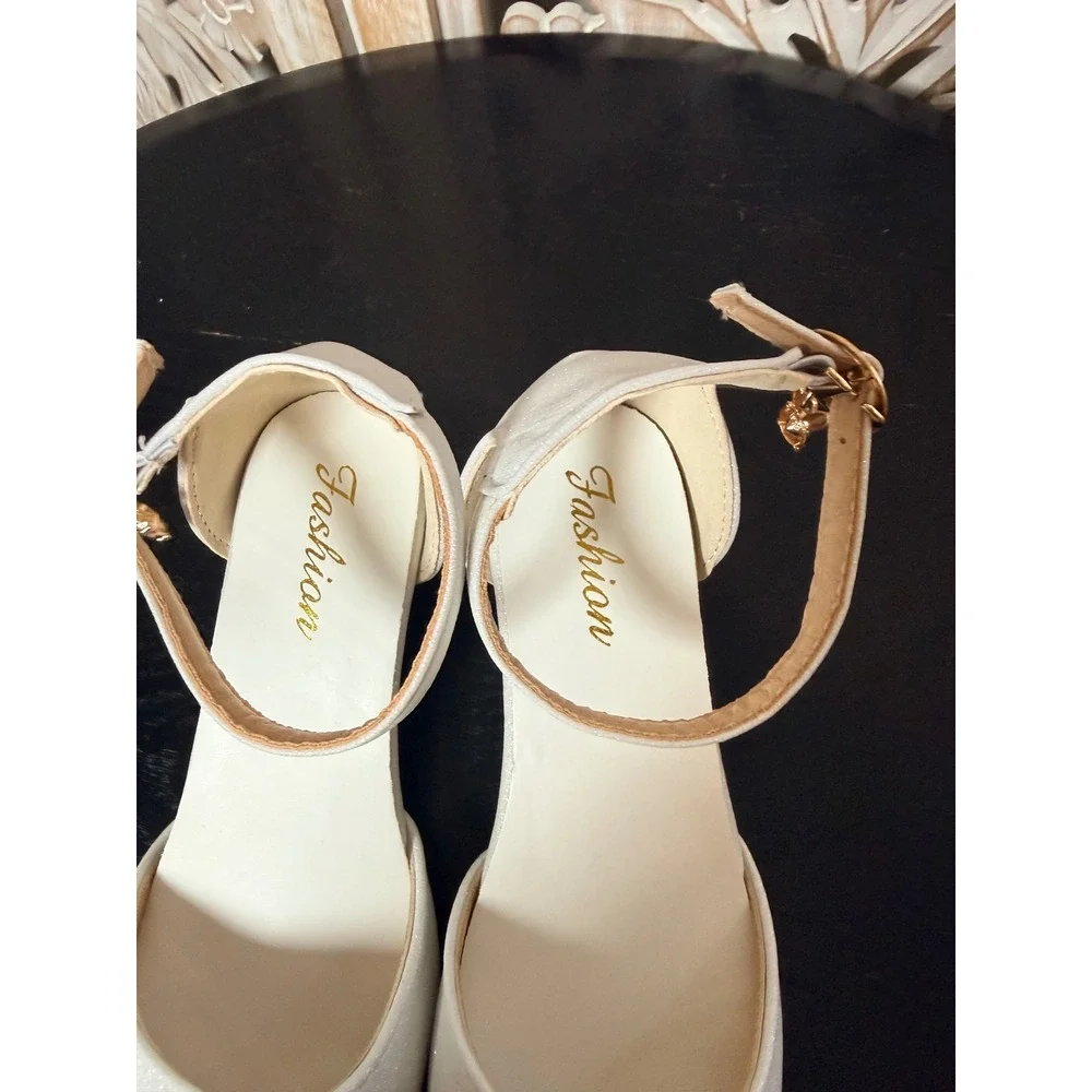 Fashion eu shimmer buckle